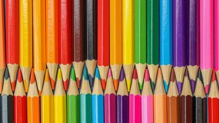 best pencils for artists: rows of coloured pencils