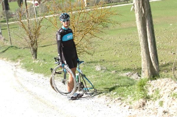 Davide Vigano' needs a rear wheel