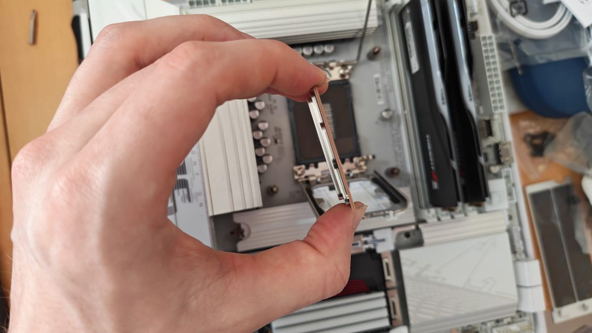 A side on look at the Intel Core Ultra 5 250K Plus