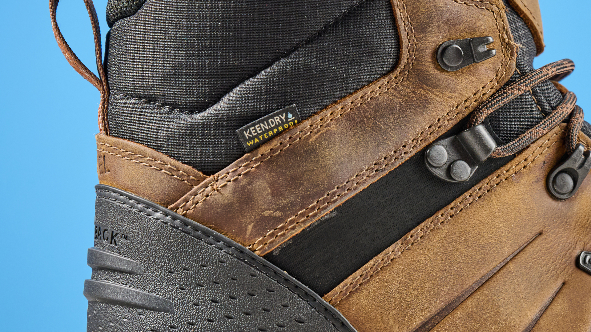 The Keen Revel IV side view