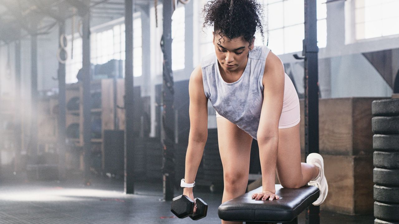 Woman doing a dumbbell row