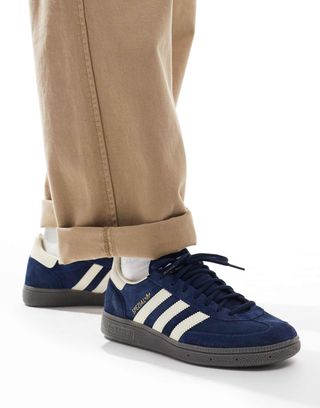 Adidas Originals Gum Sole Handball Spezial Trainers in Navy