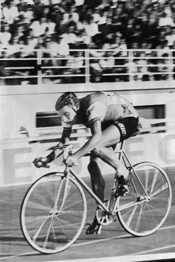 Jacques Anquetil was impressed with dark-skinned Dane, Ole Ritter, after seeing him ride in the Giro.