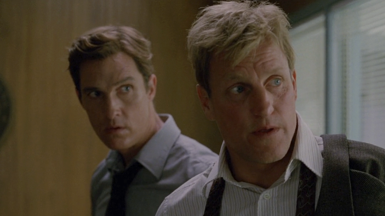 Rust and hungover Marty in police office on True Detective Season 1