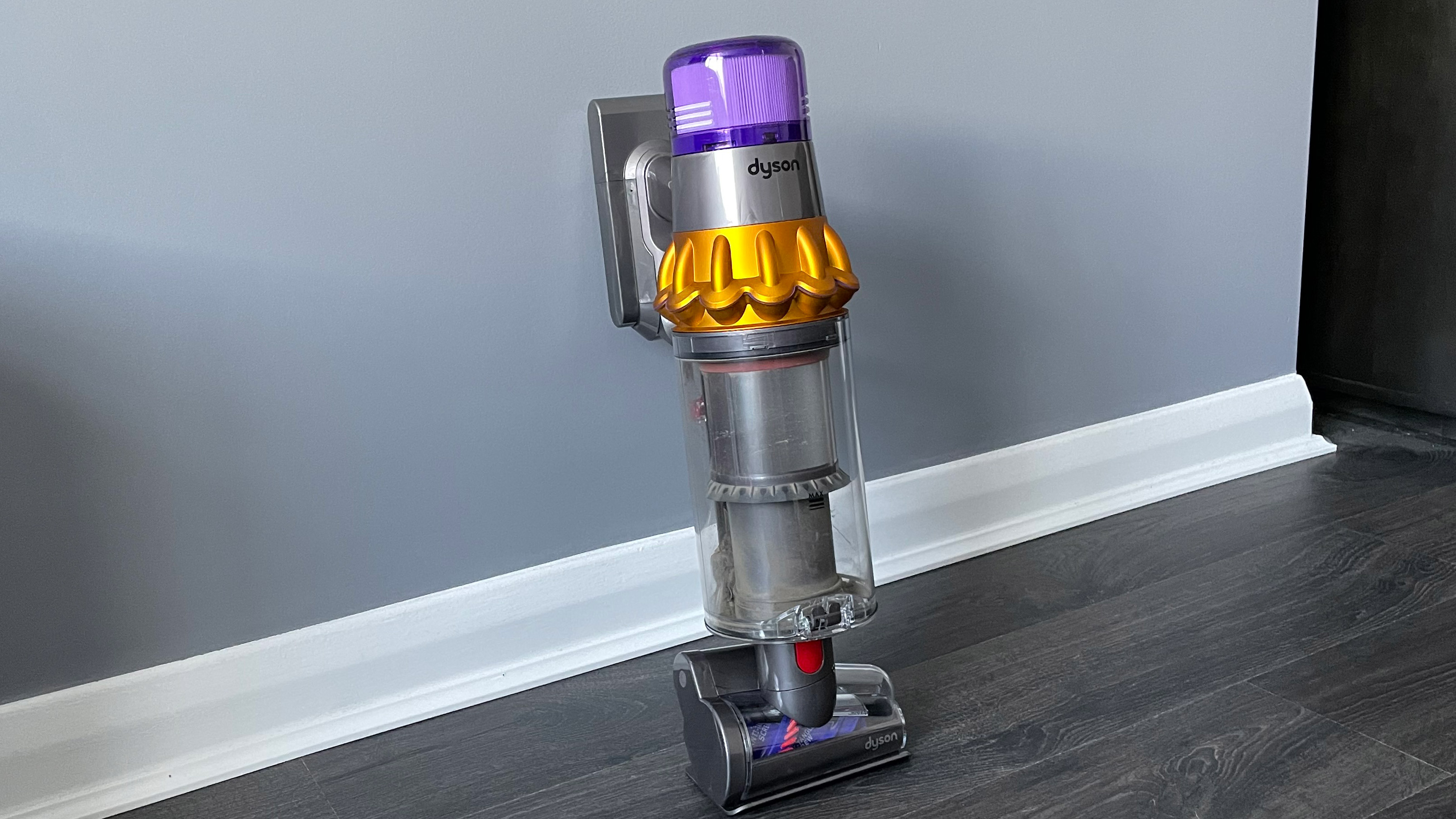 Dyson V15 Detect Absolute in handheld mode