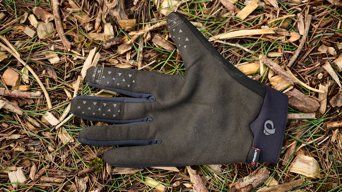 Pearl Izumi Summit WRX NeoShell Gloves ax suede palm detail
