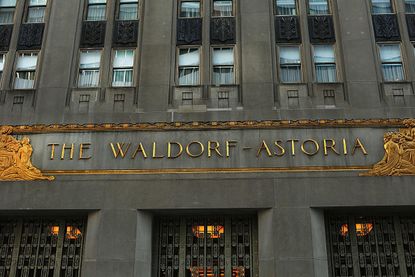 NYC&amp;#039;s landmark Waldorf Astoria hotel to sell for almost $2 billion