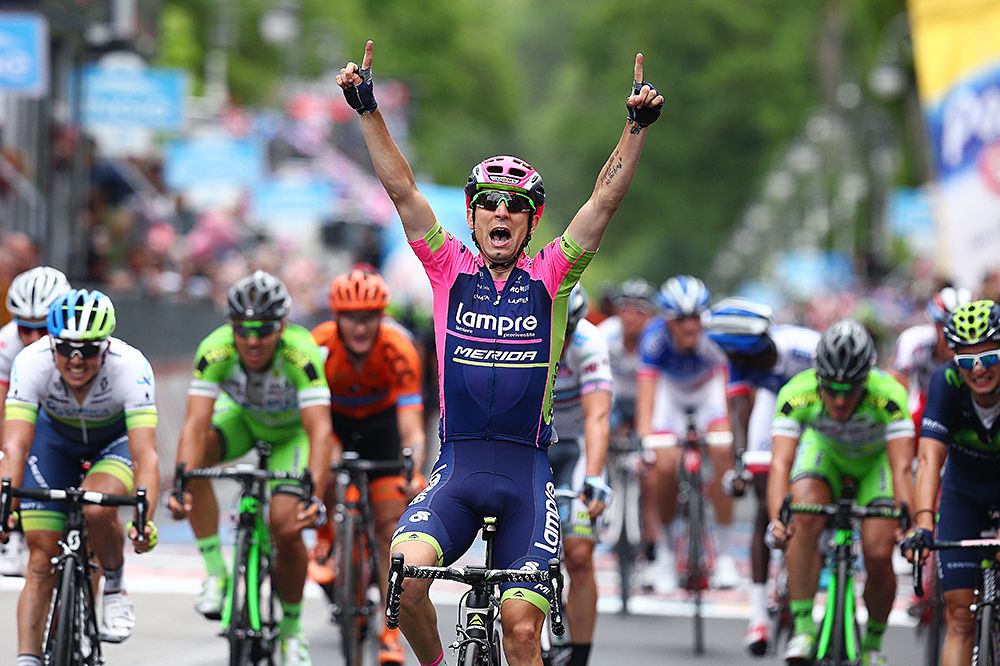 Diego Ulissi (Lampre-Merida) wins the bunch sprint