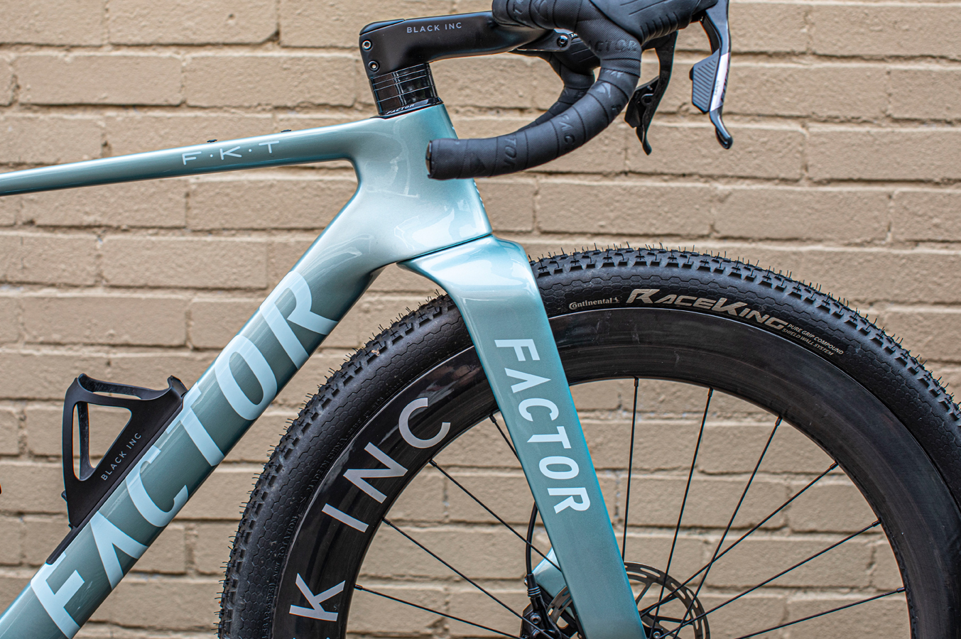 Factor Elara gravel bike