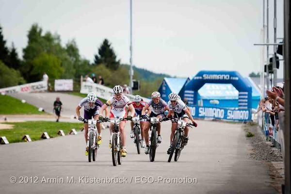The final heat of the elite women's eliminator in Nove Mesto, Czech Republic