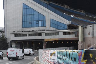 The road passing under the main stand at the Estadio Vicente Calderon, shortly before its demolition