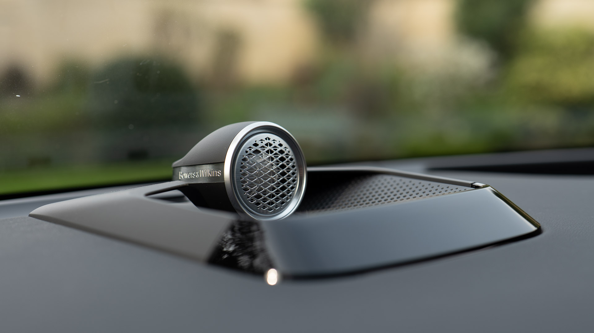 Volvo EX90 with Bowers &amp; Wilkins sound