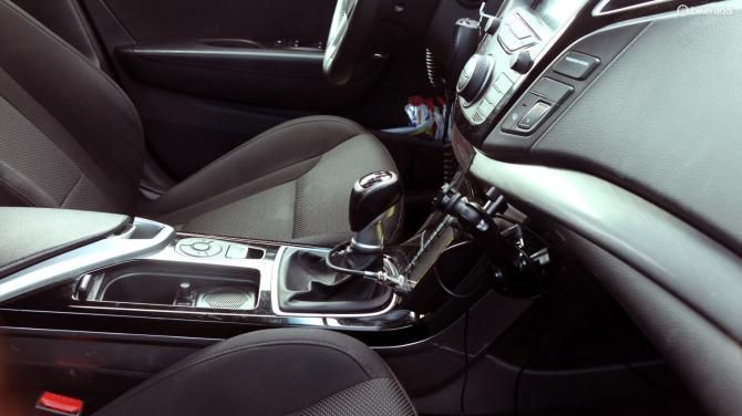 Automatic transmissions are more common in the peloton but you do still see manuals on occasion