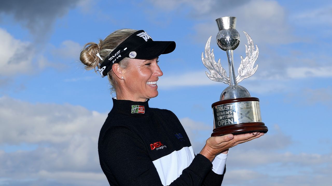 Ryan O&#039;Toole with 2021 Women&#039;s Scottish Open trophy