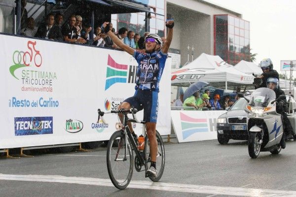 Matthew Rabottini (VC Aran - Cogem - BLS) winning