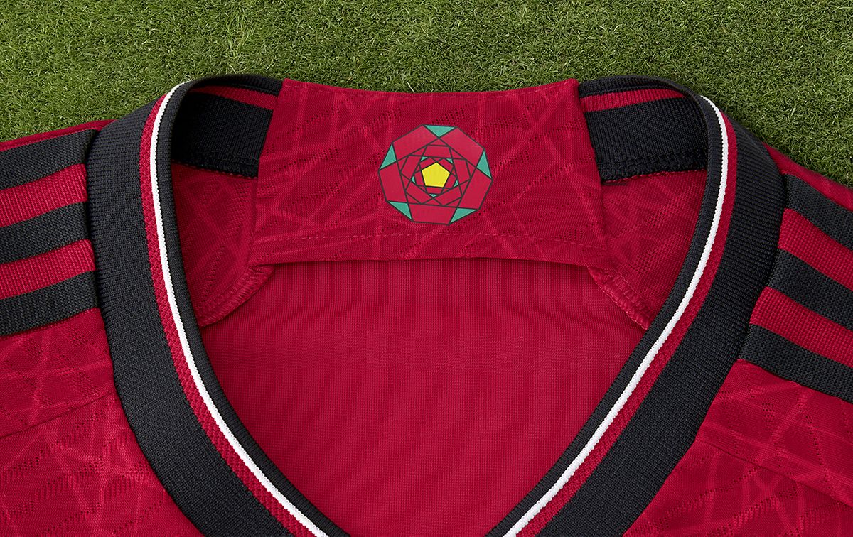 Adidas Manchester United home shirt 2023/24