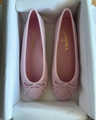 chanel ballet flats in baby pink