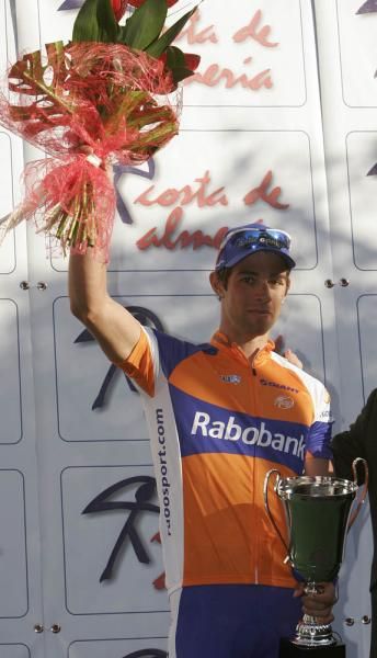 Matthews celebrates his first win of 2012