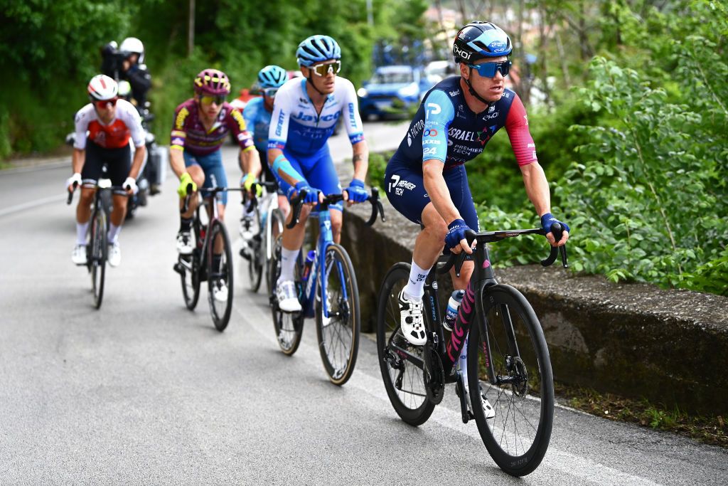 NAPLES ITALY MAY 11 Simon Clarke of Australia and Team Israel Premier Tech leads the breakaway during the 106th Giro dItalia 2023 Stage 6 a 162km stage from Naples to Naples UCIWT on May 11 2023 in Naples Italy Photo by Tim de WaeleGetty Images