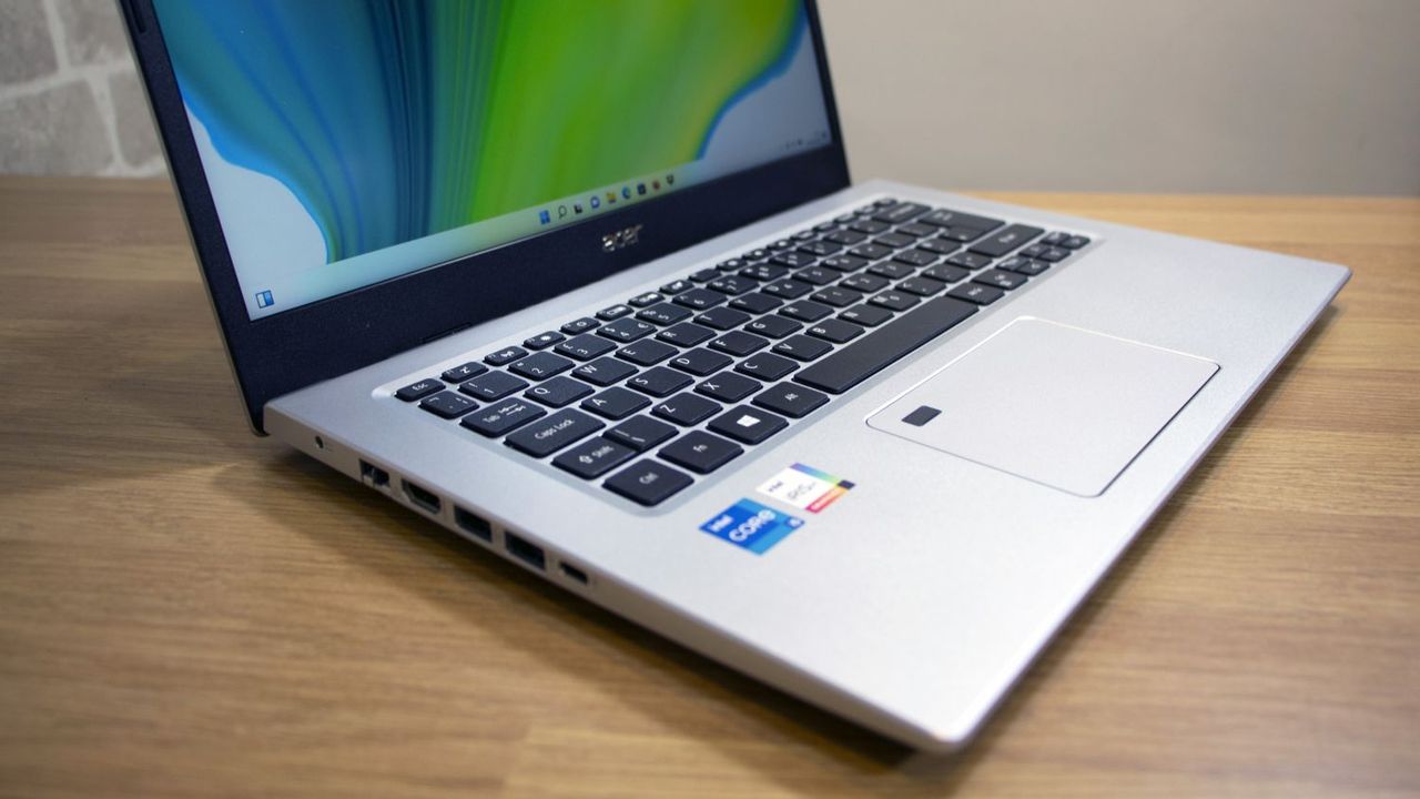 A closeup of the Acer Aspire 5 A514-54 keyboard