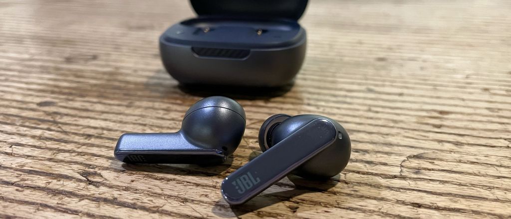 Jbl Live Pro 2 Review The Cheap Noise Cancelling Earbuds Youve Been