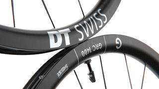 Close-up details on the DT Swiss GRC 1400 Dicut carbon wheelset