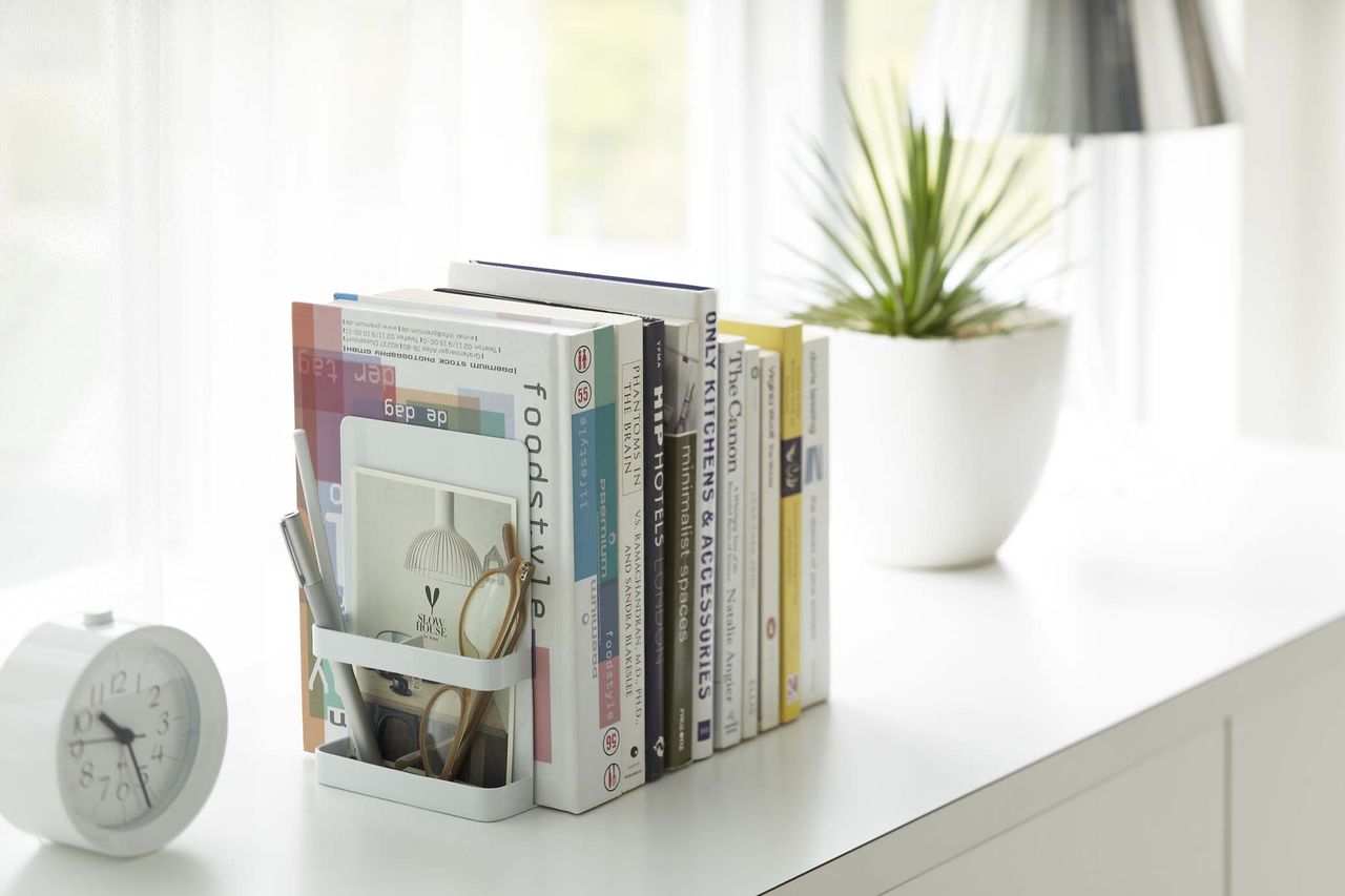 Holiday books and summer reads: Bookends with storage