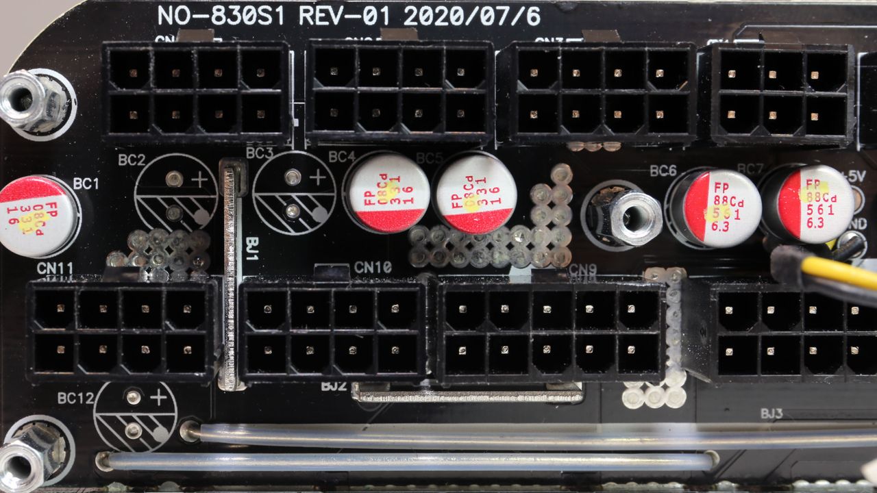 Thermaltake Toughpower GF2 ARGB 850W