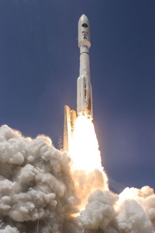A United Launch Alliance Atlas 5 rocket launches the classified spy satellite NROL-67 into orbit for the National Reconnaissance Office on April 10, 2014 in a mission that lifted off from Space Launch Complex-41 at Cape Canaveral Air Force Station in Flor