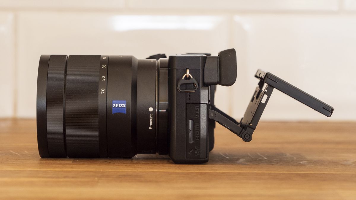 Sony A6100