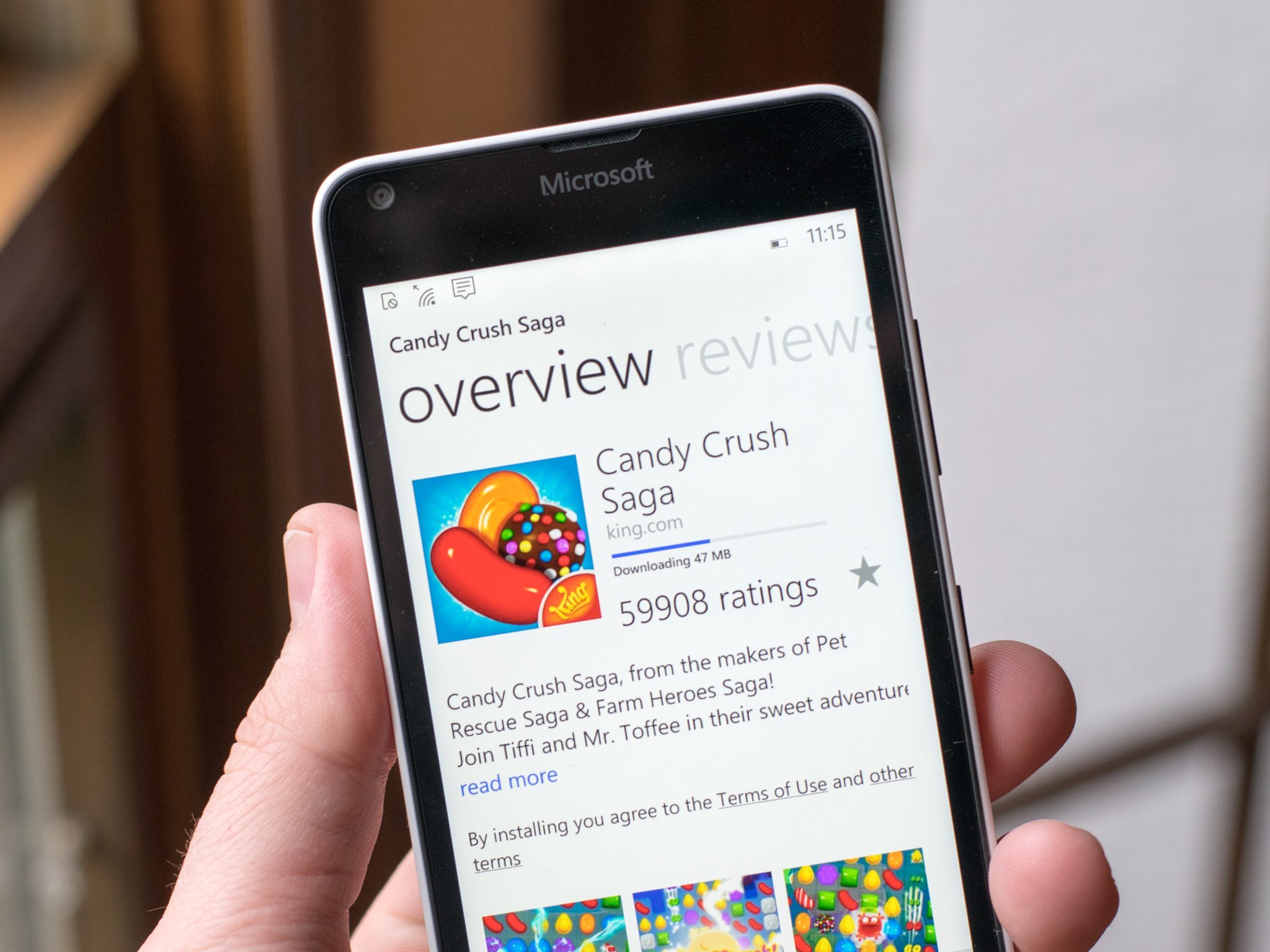 Candy Crush Saga (for Android) Review