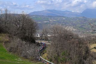 The peloton on Stage 5 of Tirreno-Adriatico 2024