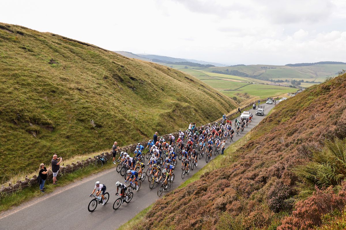 Picture by SWpix.com - 09/09/2021 - Cycling - AJ Bell Tour of Britain Stage 5 - Alderley Park to Warrington, England - The AJ Bell Tour of Britain Peloton