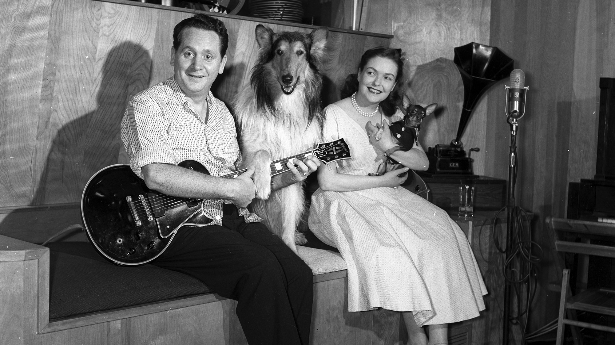 Singing duo Les Paul and Mary Ford, stars of Listerine's television show, &amp;quot;Les Paul and Mary Ford,&amp;quot; at home with their collie in Mahwah, NJ, where both the show and their music was recorded, 1957.