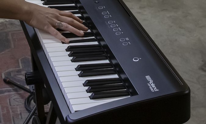 Roland FP-E50