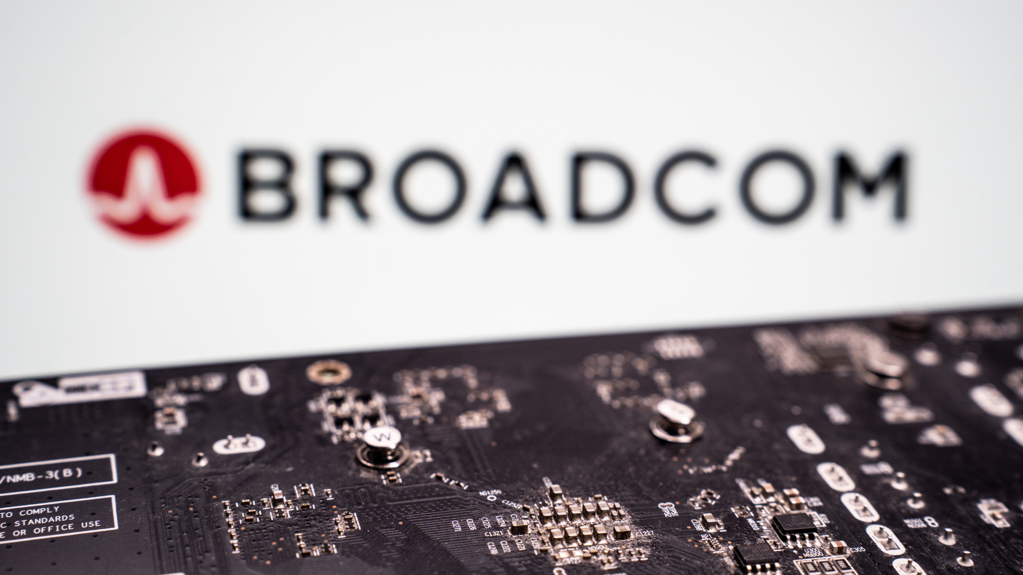 Broadcom logo
