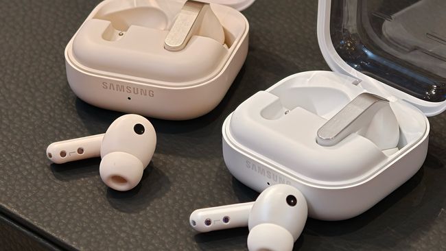 «Galaxy Buds On» меняет дело на фоне слухов о наушниках-клипсах от Samsung