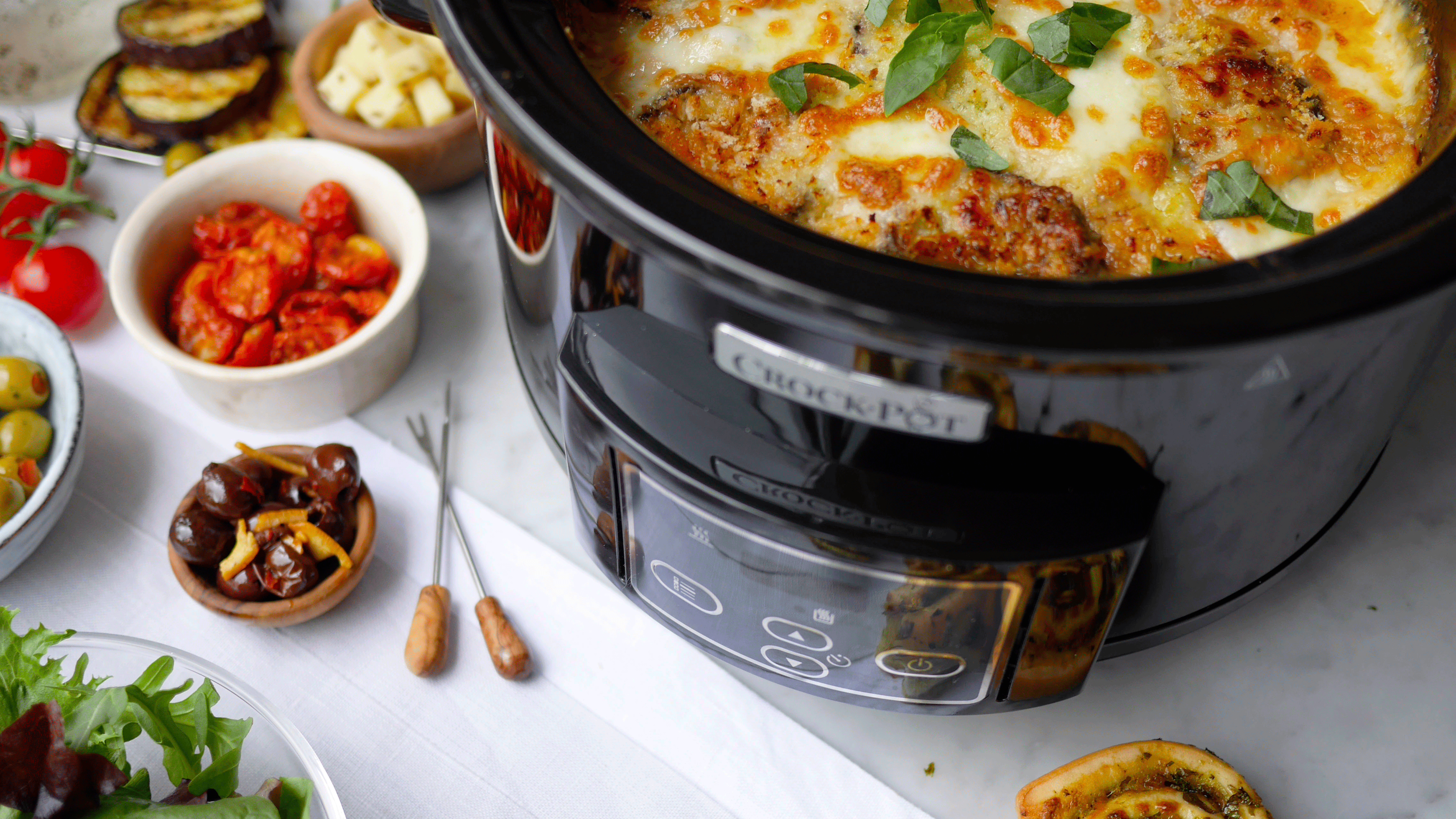 The best slow cookers to buy this weekend