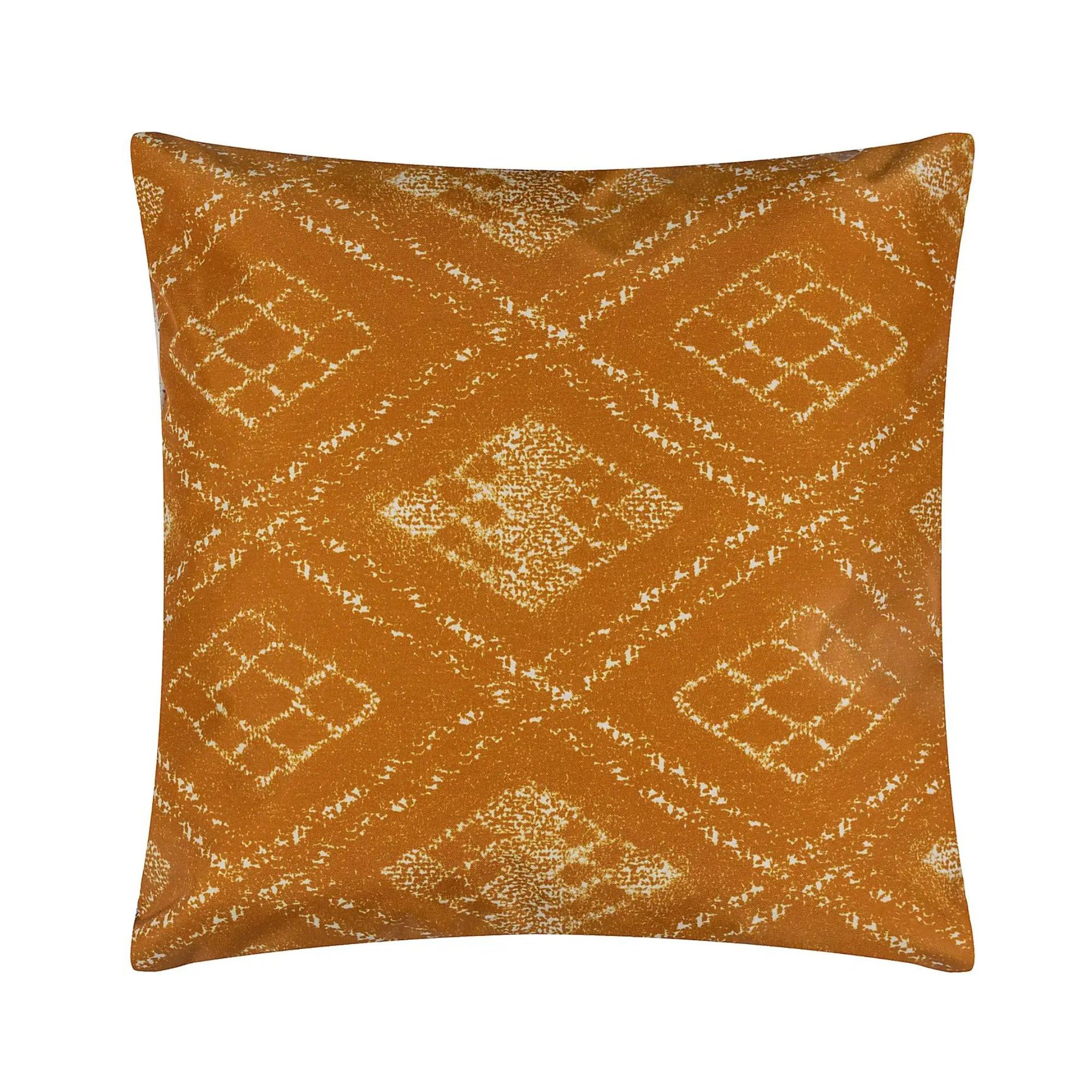 pictures of furn. Atlas Outdoor Cushion