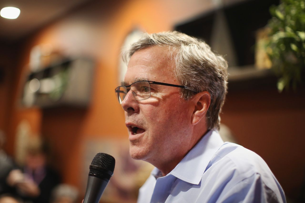 Jeb Bush urges Senate Republicans to confirm attorney general designate Loretta Lynch