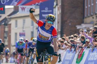 Stage 2 - Tour of Britain: Two wins in a row for Olav Kooij with sprint victory on stage 2