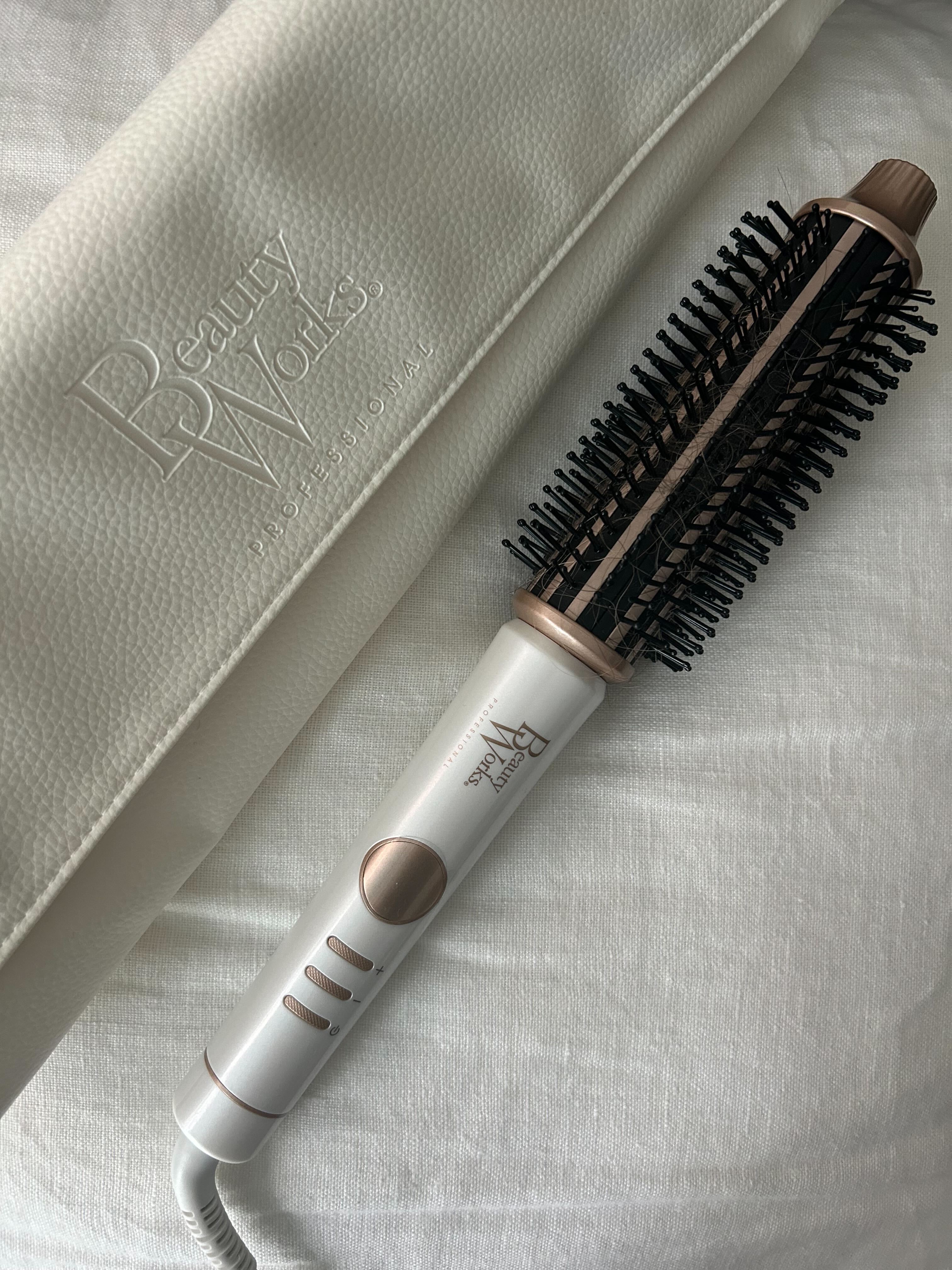 Beauty works thermal brush and case