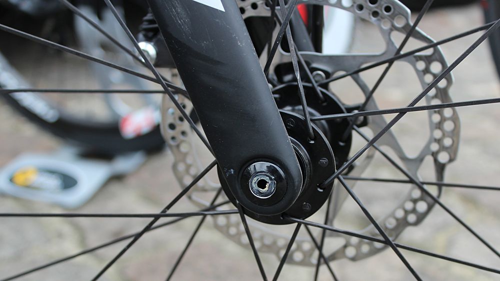 The speed of wheels changes is but one of several questions surrounding disc use in the pro peloton