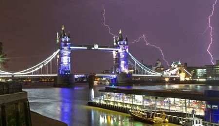 lightning hits tower bridge