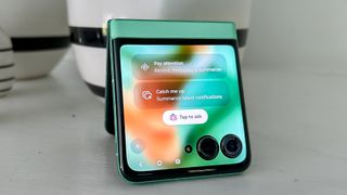 motorola razr in tent mode