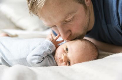 Honest dad opens up about being terrified of new baby