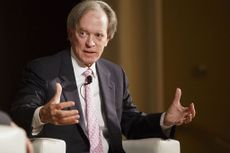 PIMCO Co-Founder Bill Gross Speaks At The Bloomberg FI16 Event