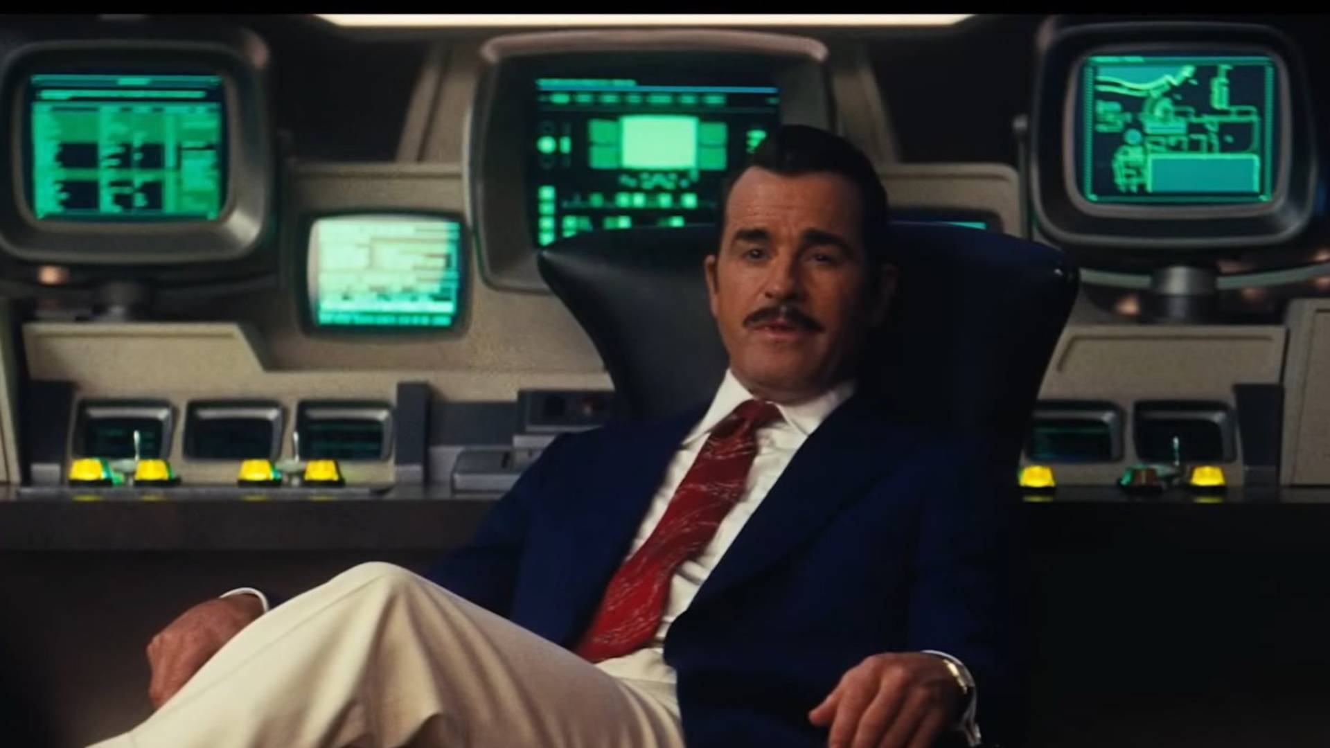 Justin Theroux as Mr. House in Fallout season 2