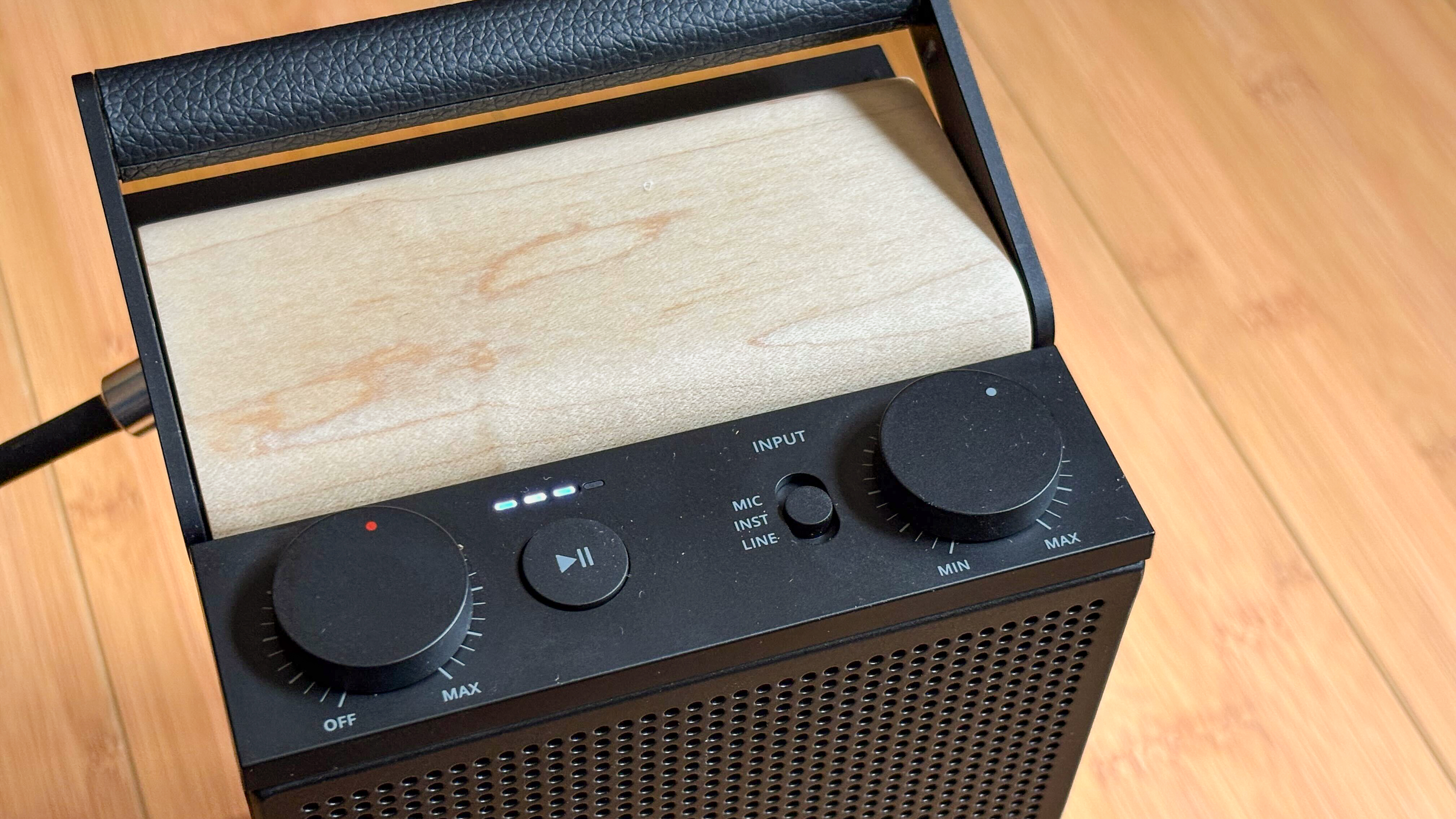 A Fender Audio ELIE 6 in a small room.