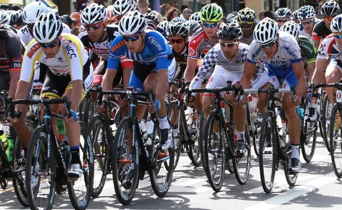 Ricardo Escuela (Team Predator Carbon Repair) actually has the nerve to elbow ELBOWZ Racing Elite Cycling Team&rsquo;s Travis McCabe- for a podium spot